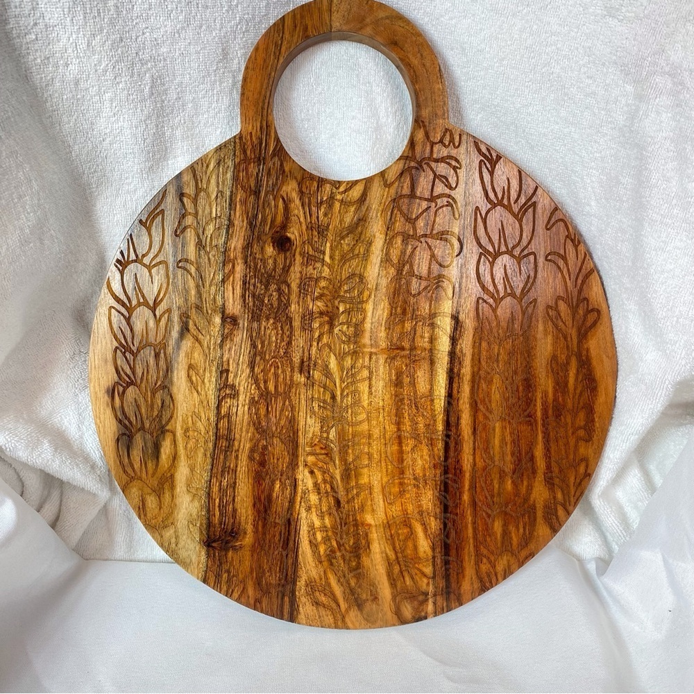 Charcuterie Board GORGEOUS! Brand New